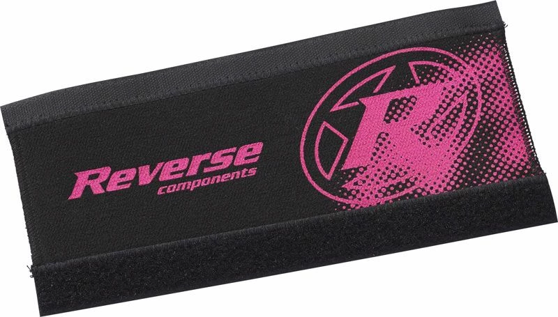 Reverse Components Reverse - Protège Base Arrière Néoprène Avec Logo 5 Reverse Components Reverse - Protège Base Arrière Néoprène Avec Logo – Image 5