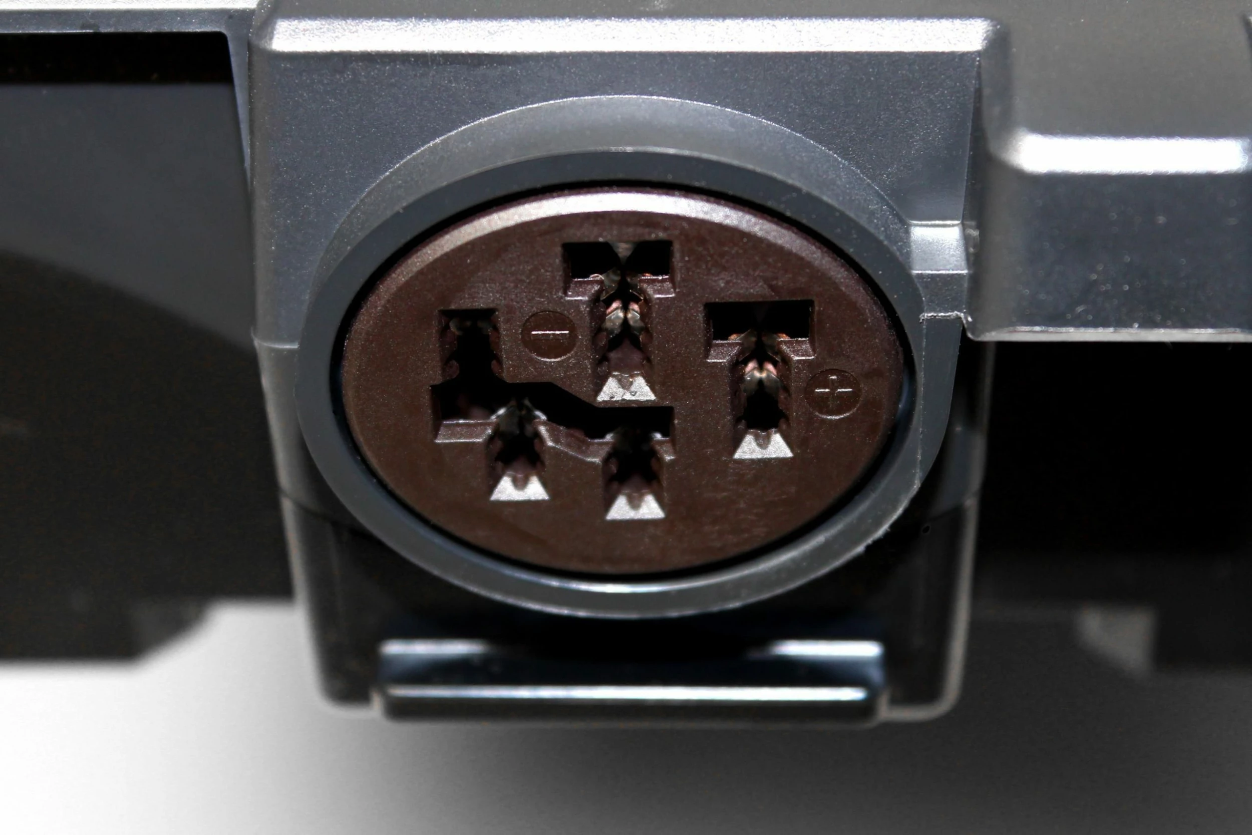 Bosch EBike - Batteries PowerPack 300 / 400 Pour Porte-bagages Active & Performance 3 Bosch EBike - Batteries PowerPack 300 / 400 Pour Porte-bagages Active & Performance – Image 3