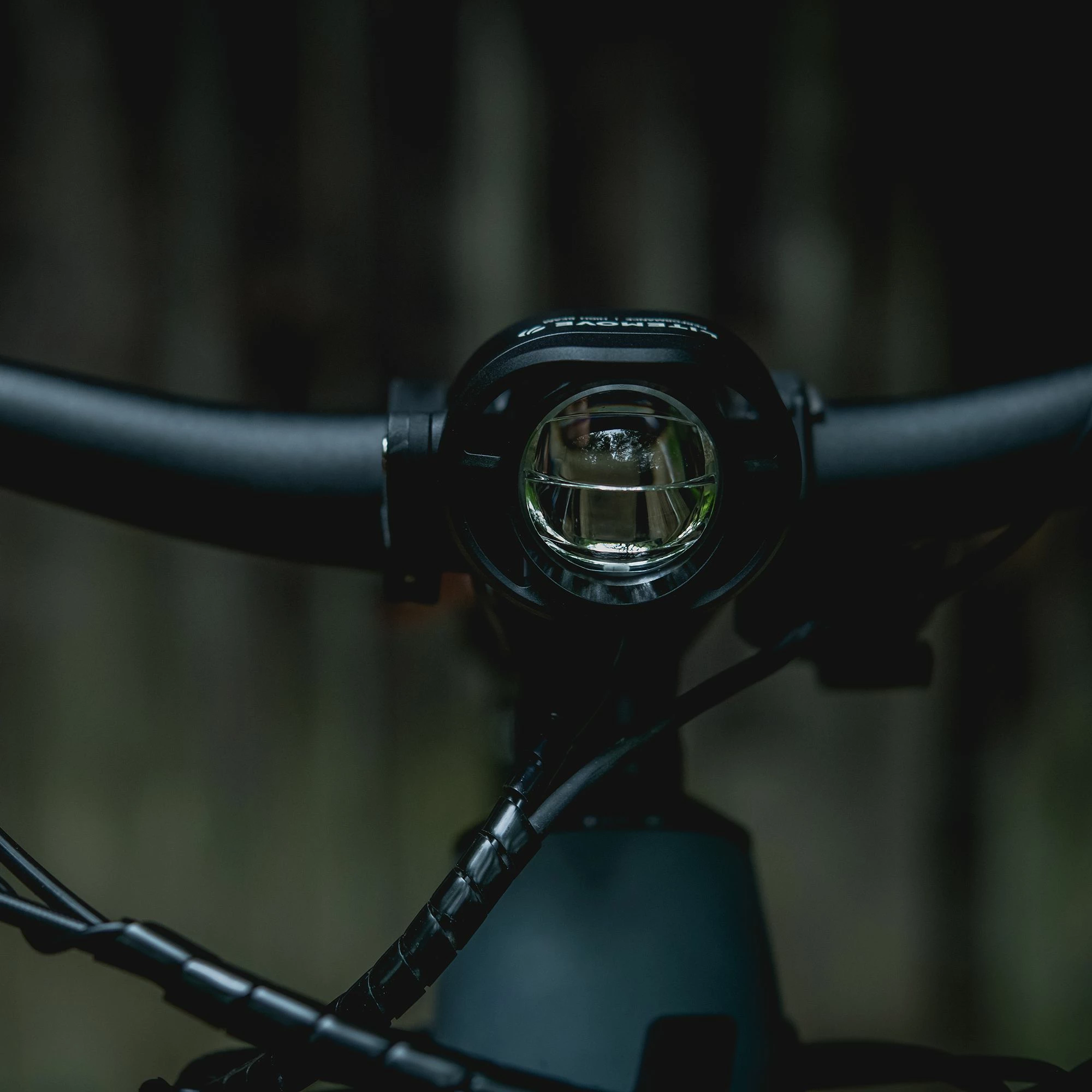 Litemove - AEW230 - Eclairage Avant Pour Vélo électrique 2 Litemove - AEW230 - Eclairage Avant Pour Vélo électrique – Image 2