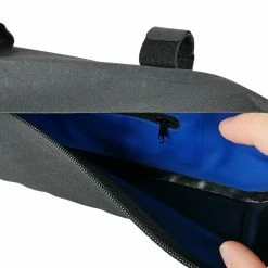 Giant - Sacoche De Cadre H2Pro -Accessoires VAE Soldes sacoche de cadre giant h2pro interieur 3840x2160 scaled