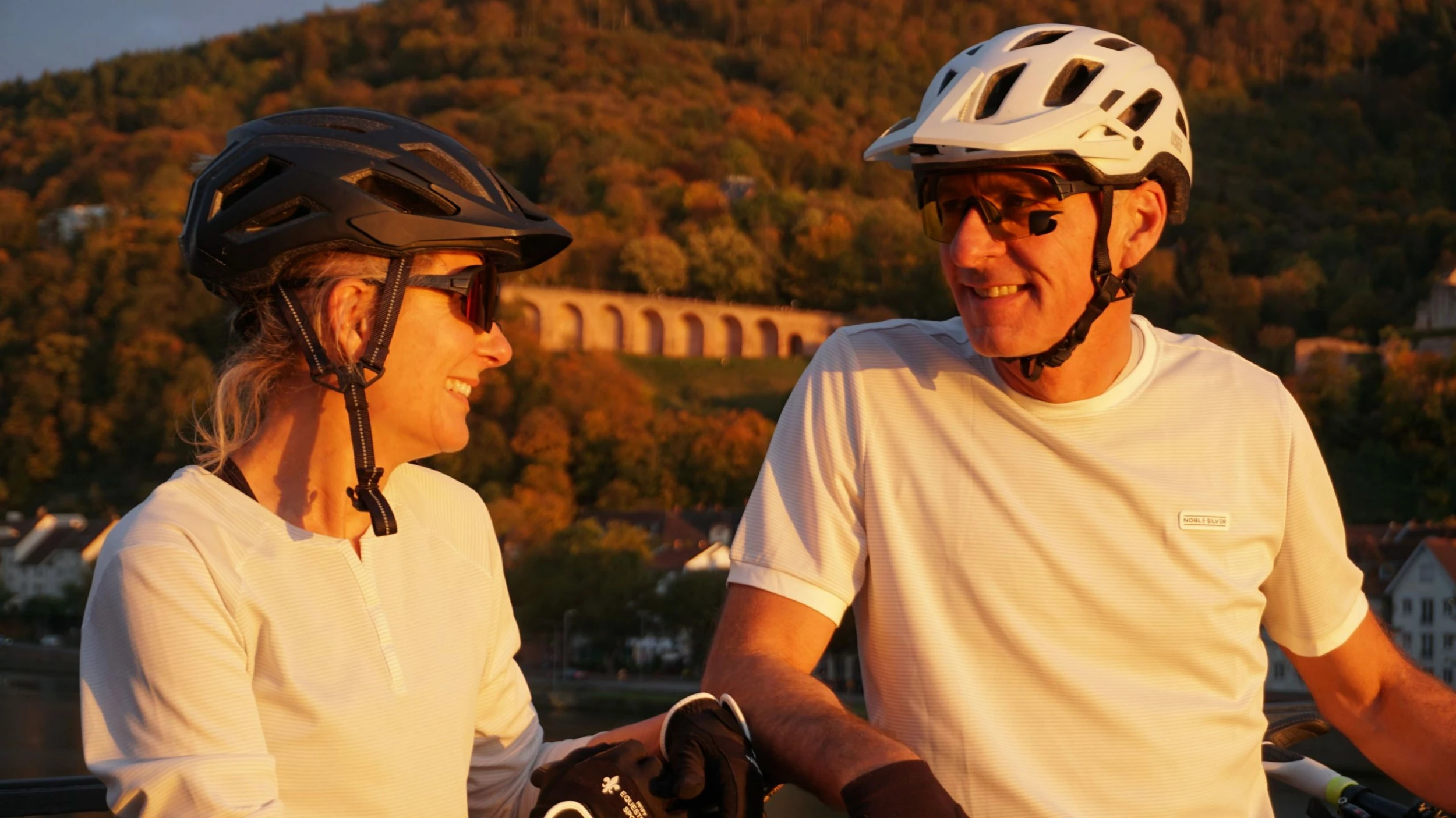 TriEye - View Sport Revo Dual - Lunettes De Soleil Avec 2 Rétroviseurs Intégrés 4 TriEye - View Sport Revo Dual - Lunettes De Soleil Avec 2 Rétroviseurs Intégrés – Image 4